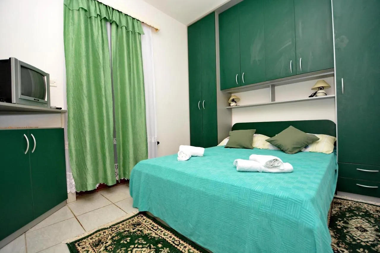 Apartment Puntadura Beach Vir 0*,  Kroatien