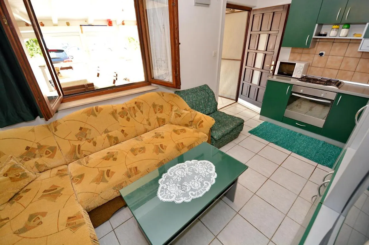 Apartment Puntadura Beach Vir